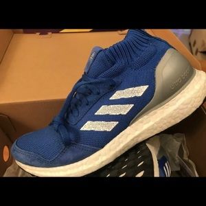 Adidas ULTRA BOOST MID 'RUN THRU TIME' - Blue - BY3056 US5.5  Pre-owned.